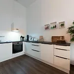Apartment Lunas In Der Alten Schule Essen