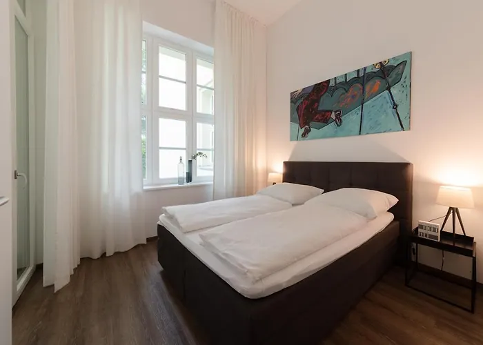 Lunas In Der Alten Schule