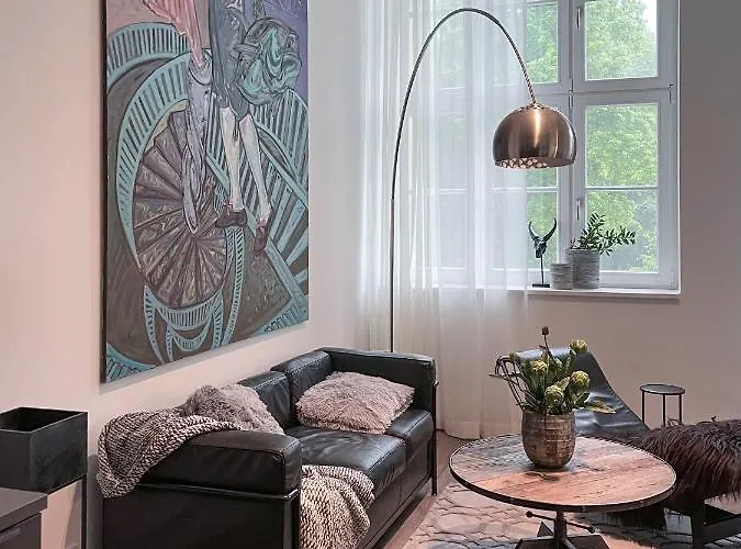 Lunas In Der Alten Schule *