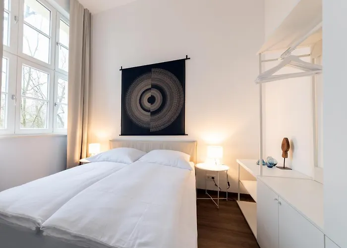 Lunas In Der Alten Schule